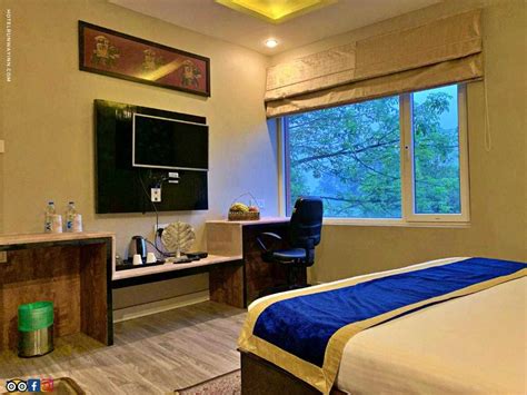 Varanasi Hotels Near Airport | Book from 50+ Stay Options @Best Price