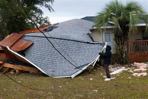 Winter storm along US East Coast leaves behind power outages, flooding ...