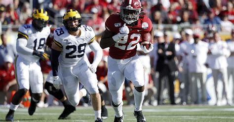 Nine SEC running backs named to 2020 Doak Walker Award watch list ...