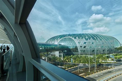 Jewel Changi Airport - BuroHappold Engineering