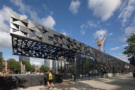 Port Pavilion Rotterdam / MoederscheimMoonen Architects | ArchDaily