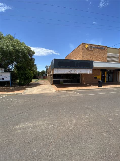 15 Henry Street, St George QLD 4487 - Shop & Retail Property For Lease ...