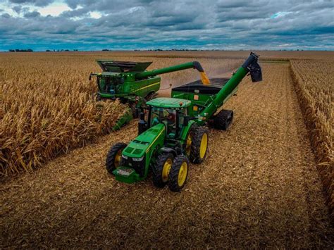 Farm to table: How field corn is harvested | AGDAILY