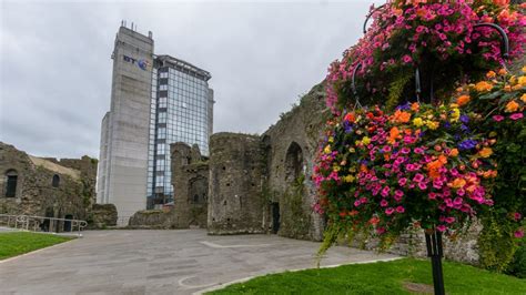 Swansea Castle | Visitor Information | Castle History