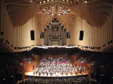 Sydney Opera House Historical Facts and Pictures | The History Hub