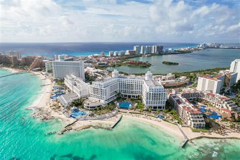 The 4 Best Resorts For Groups In The Riviera Maya - Cancun Sun