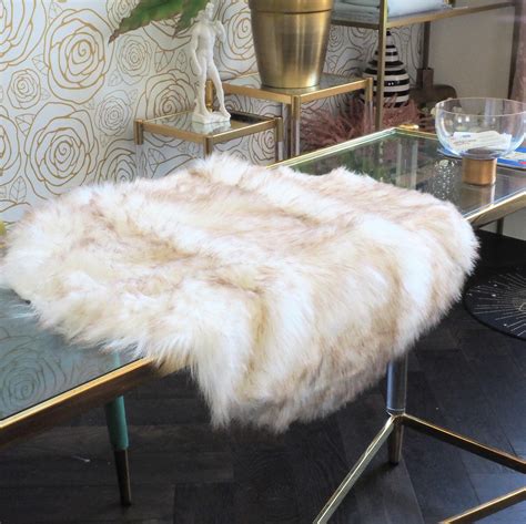 2' Round Artificial Wool Faux Fur Rug - Brown Tipped White - Walmart.com