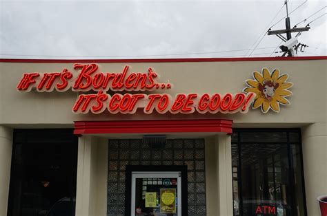 Borden's Ice Cream - The Last Store Standing