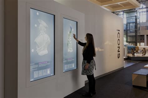 3D Touch Screens within museums | Museum exhibition design, Interactive ...