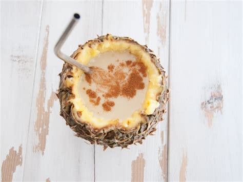 Pineapple Coconut Cocktail Recipe | Elephantastic Vegan