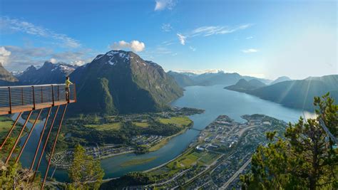 11 Best Places to Go Hiking in Norway | Celebrity Cruises