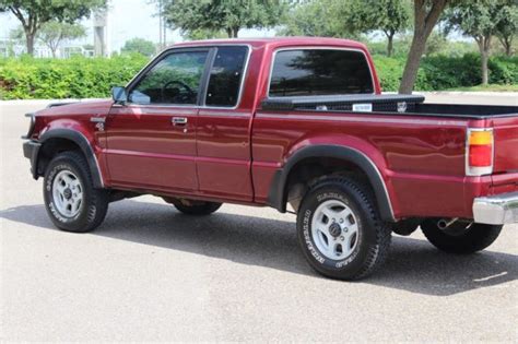 MAZDA 4X4 B2600 for sale: photos, technical specifications, description