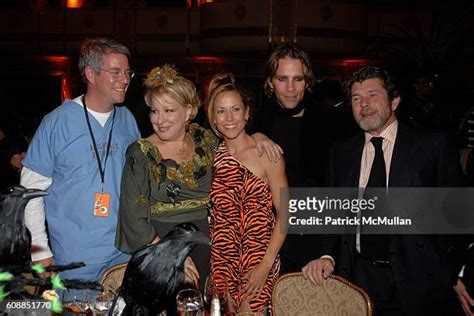 Jann Wenner Matt Nye Photos and Premium High Res Pictures - Getty Images