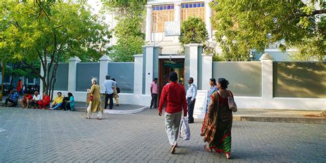 Aurobindo Ashram, Pondicherry, India: Facts, History, Address