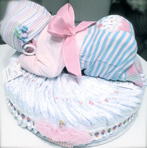 Custom Lil Cupcake! Diaper Baby Cake Perfect for a baby shower gift, a ...