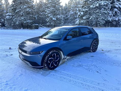 Snow mode + AWD handles mountain passes like a champ (see comment if ...