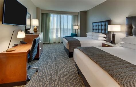 Drury Plaza Hotel Nashville Downtown - Drury Hotels