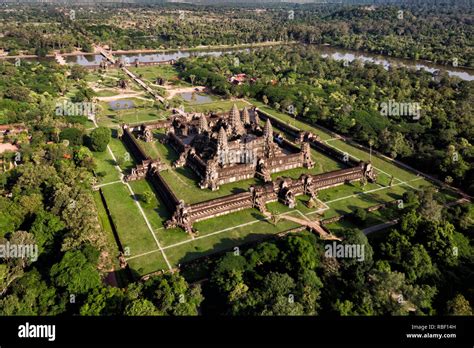 An aerial view of the angkor wat temple hi-res stock photography and ...