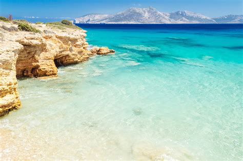 Why island hopping in the small Cyclades should make your bucket list ...