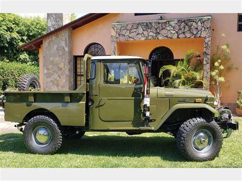 1970 Toyota FJ45 Land Cruiser Pickup | Fort Lauderdale 2019 | RM Sotheby's