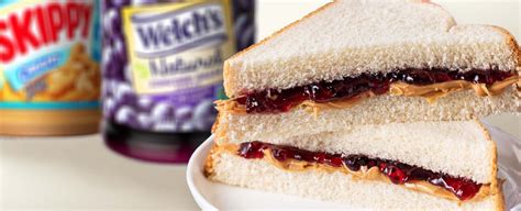 The Classic Peanut Butter and Jelly Sandwich - Welch's