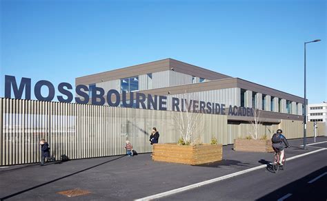 Mossbourne Riverside Academy · Avanti Architects