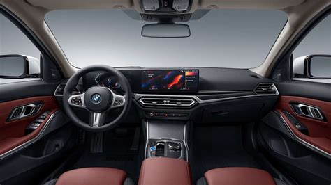 2022 BMW i3 eDrive35L China-G20 3 Series facelift preview-19 - Paul Tan ...