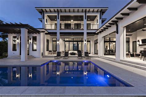 Miami Coastal Contemporary Mansion - Miami Beach, FL, USA 🇺🇸 - Modern ...