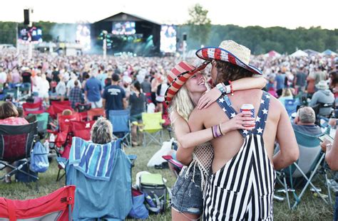 Record crowd enjoys last day of Country Concert - Daily Advocate ...