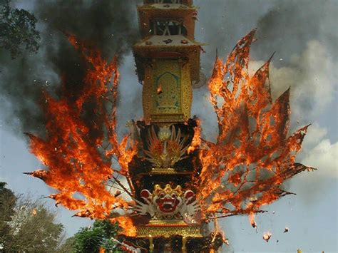 Ngaben Ceremony: Balinese Cremation & Rituals | Ceremony, Bali, Balinese