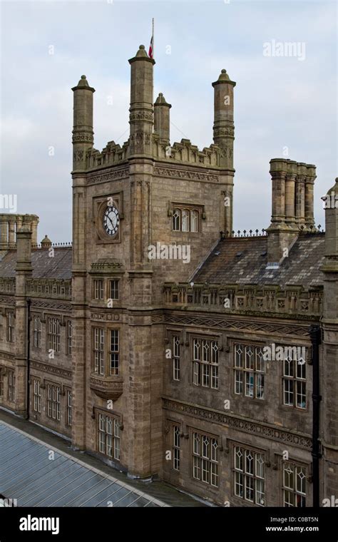 Shrewsbury railway station, Shrewsbury, Shropshire, England Stock Photo ...