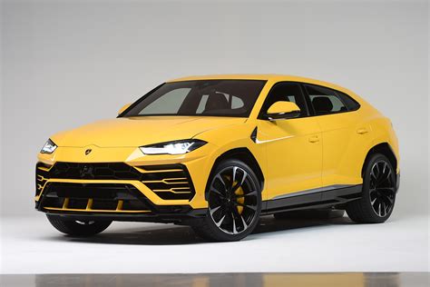 New Lamborghini Urus SUV revealed in full – due in 2018 | Evo