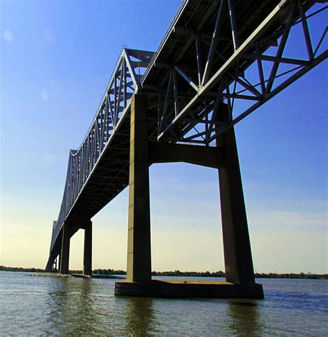 Delaware River Bridge | Bridge Over Delaware River | Delaware river ...