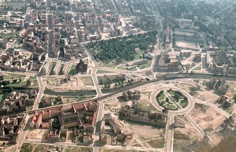 Berlin from above: Historical aerial photos show the city from the air ...