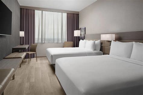 AC Hotel by Marriott Orlando Downtown, Central Business District : -61% ...