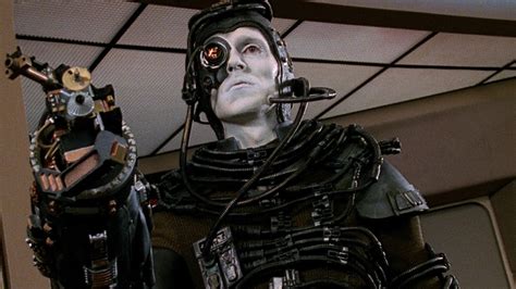 STAR TREK Video Offers Us a History of the Borg — GeekTyrant