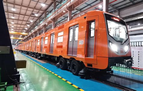 CRRC unveiled first rubber-tired metro train for Mexico