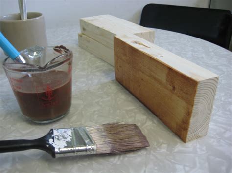 BOTANICAL BRICKS: DIY Wood Stain