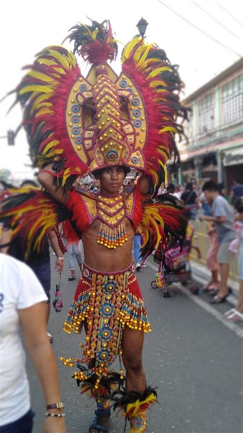 Dinagyang Festival Costume | Philippines festivals, Festival costumes ...