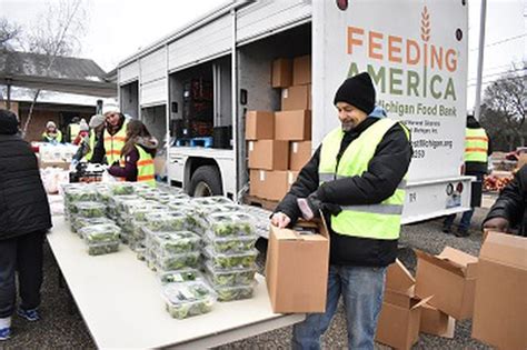 Feeding America West Michigan struggling to find enough truck drivers ...