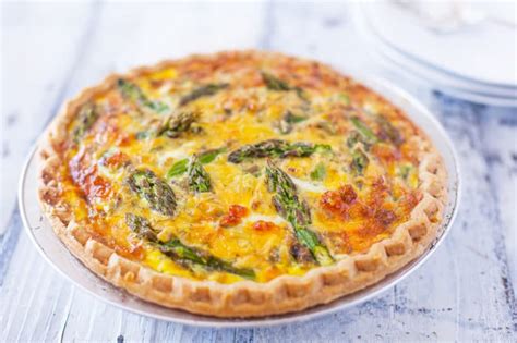 Asparagus Quiche Recipe Perfect for Brunch - Eating Richly