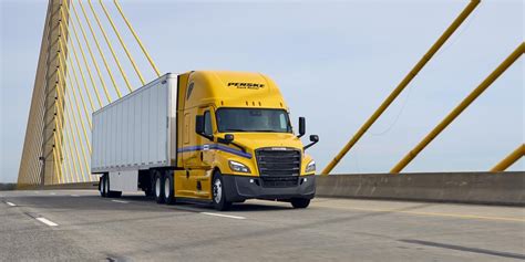 Heavy-Duty Truck Rental - Penske Truck Rental