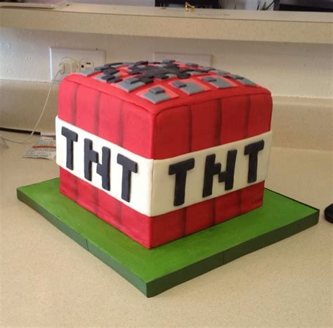 Cake of the TNT | Minecraft birthday cake, Minecraft cake, Minecraft ...