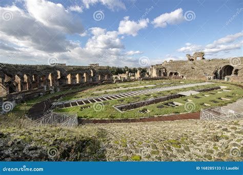 Capua amphitheatre stock image. Image of city, school - 168285133