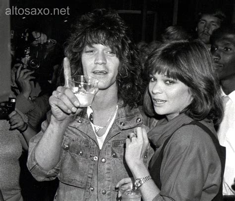 Eddie Van Halen and Valerie Bertinelli 1980 | Van halen, Eddie van ...