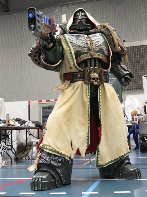 Mind Blowing – theCHIVE | Space marine cosplay, Warhammer, Cosplay