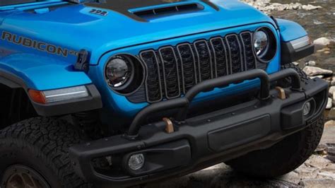 Restyled Icon: Jeep Updates Wrangler for 2024 - viralstake.com