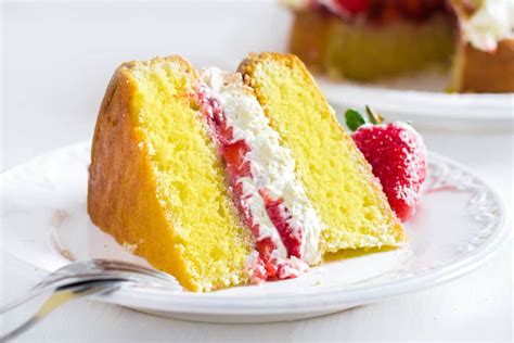 Lemon Sponge Cake - Erren's Kitchen