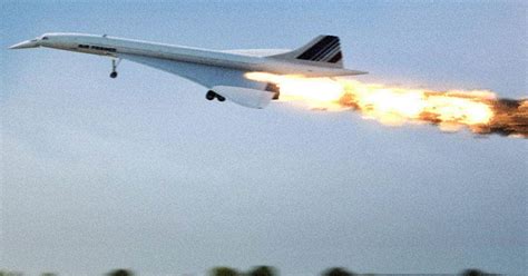 25 Images of the Disastrous Concorde Crash of 2000 - History Collection