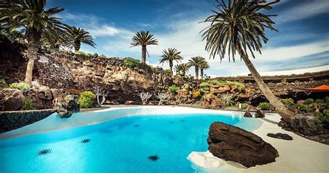 Vacanta in Lanzarote (Insulele Canare), 265 euro/p (zbor + 7 nopti de ...